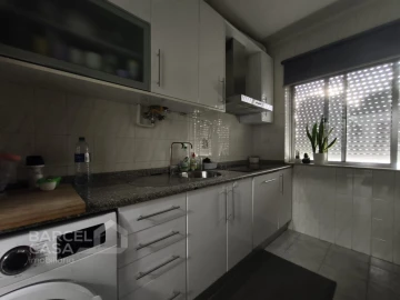 Apartamento T2 para Venda em Arcozelo