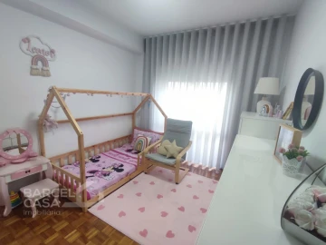 Apartamento T2 para Venda em Arcozelo