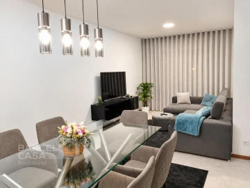 Apartamento T2 para Venda em Arcozelo