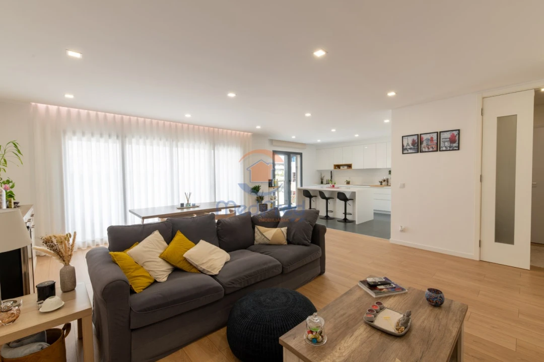 Apartamento T3 para Venda em Montijo e Afonsoeiro Foto 3