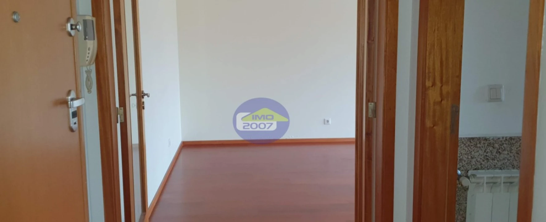 Apartamento T3 para Venda em Oliveira do Douro Foto 6