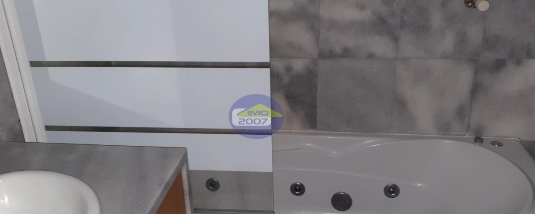 Apartamento T3 para Venda em Oliveira do Douro Foto 13