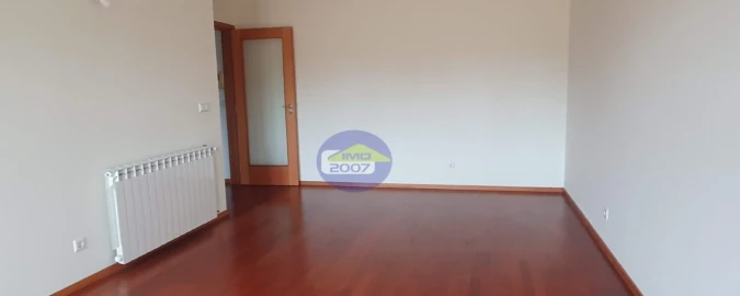 Apartamento T3 para Venda em Oliveira do Douro