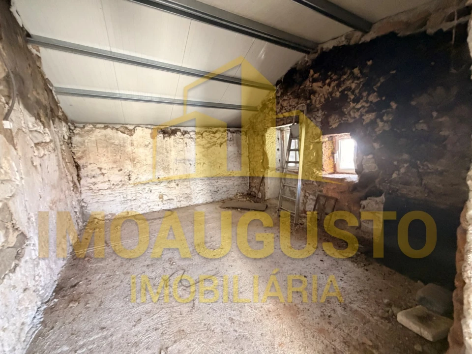 Moradia para Venda em Vila Boa Foto 8