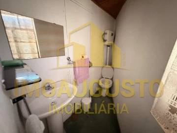 Moradia para Venda em Vila Boa