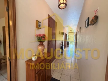Moradia para Venda em Vila Boa