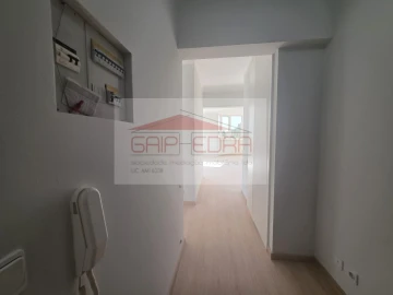Apartamento T1 para Venda em Alcobaça e Vestiaria