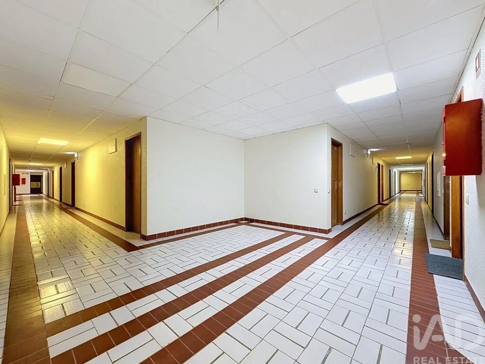 Loja para Arrendamento em Beato Foto 12