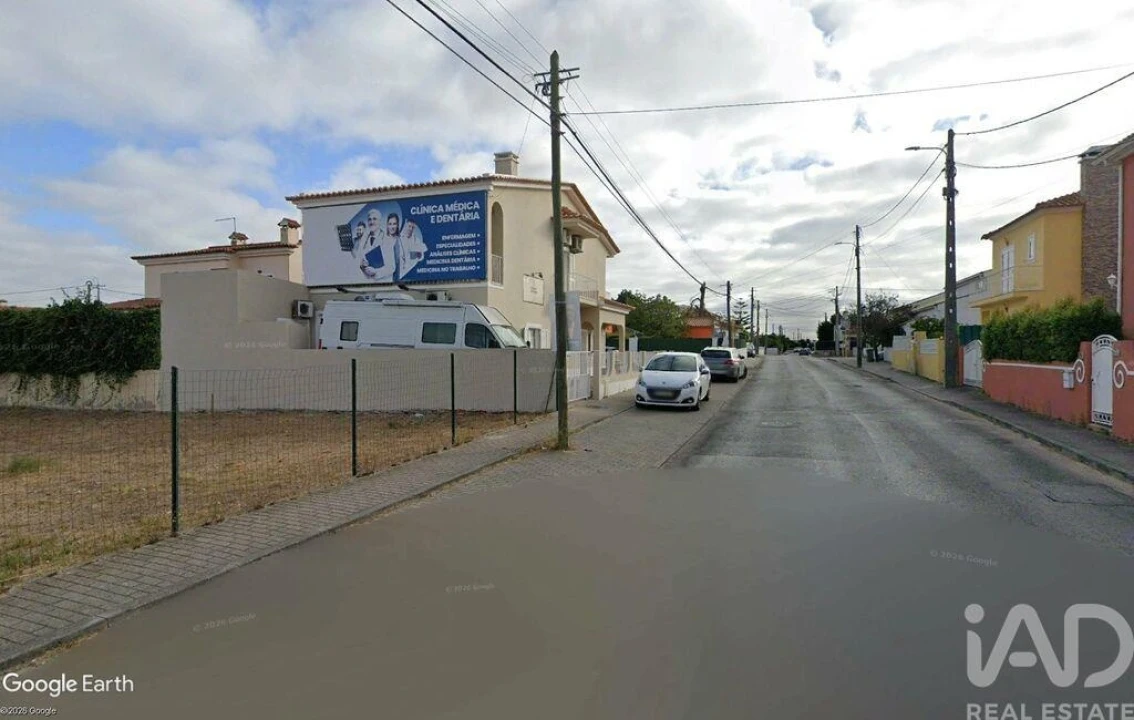 Moradia T2 para Venda em Azeitão (São Lourenço e São Simão) Foto 11