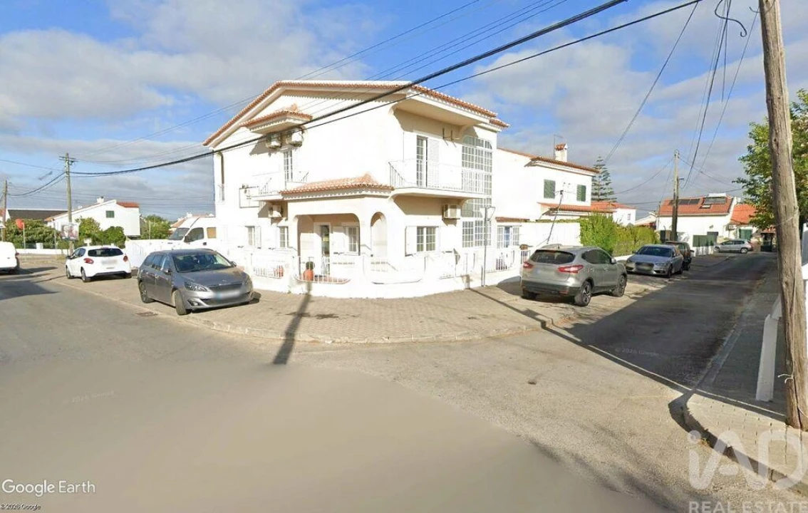 Moradia T2 para Venda em Azeitão (São Lourenço e São Simão) Foto 14