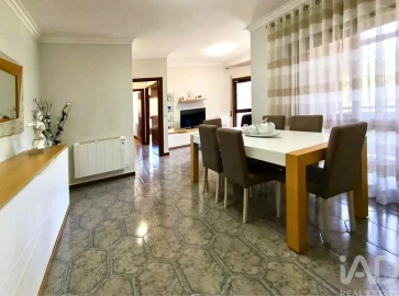Apartamento T2 para Venda em Chafe