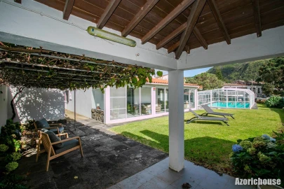 Moradia T3 para Venda em Mosteiros