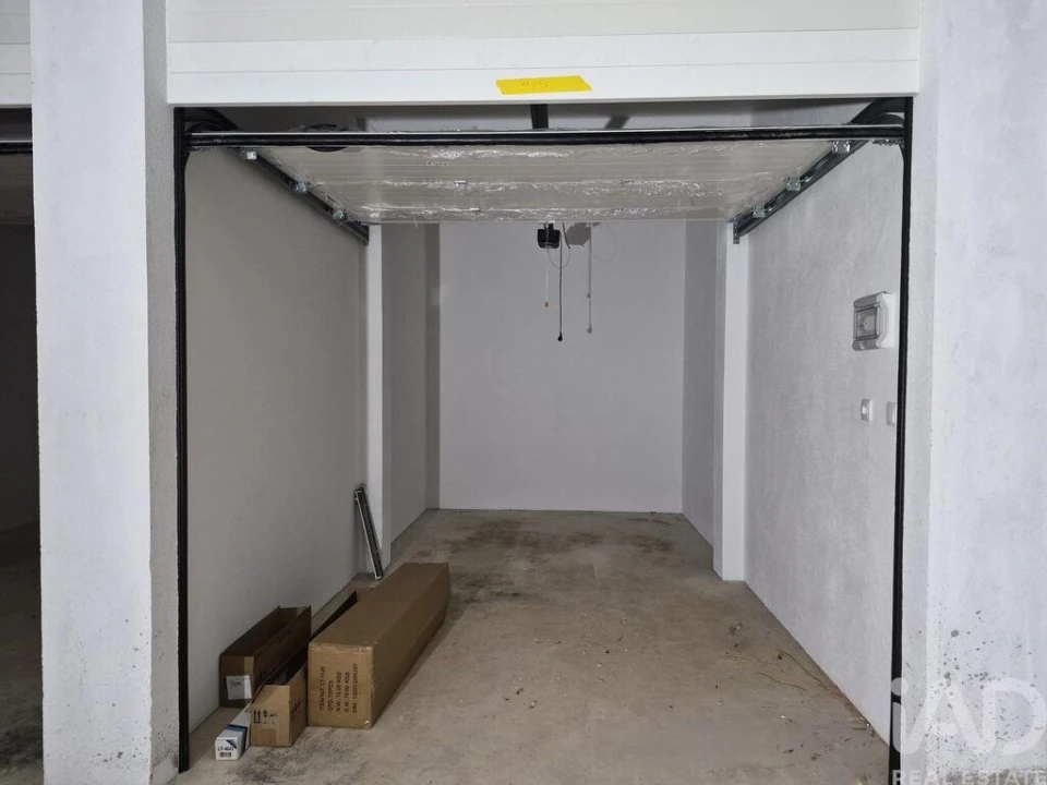 Apartamento T2 para Venda em Palmela Foto 11
