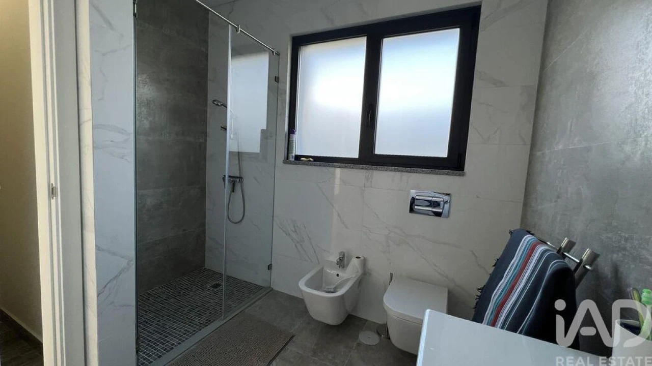 Moradia T4 para Venda em Carvalhal Foto 14