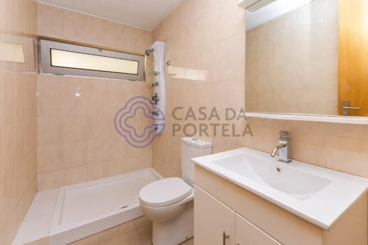 Moradia T3 para Venda em Gulpilhares e Valadares Foto 26