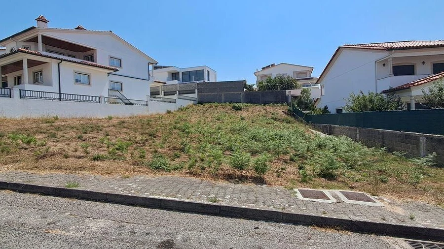 Terreno para Venda em Leiria, Pousos, Barreira e Cortes