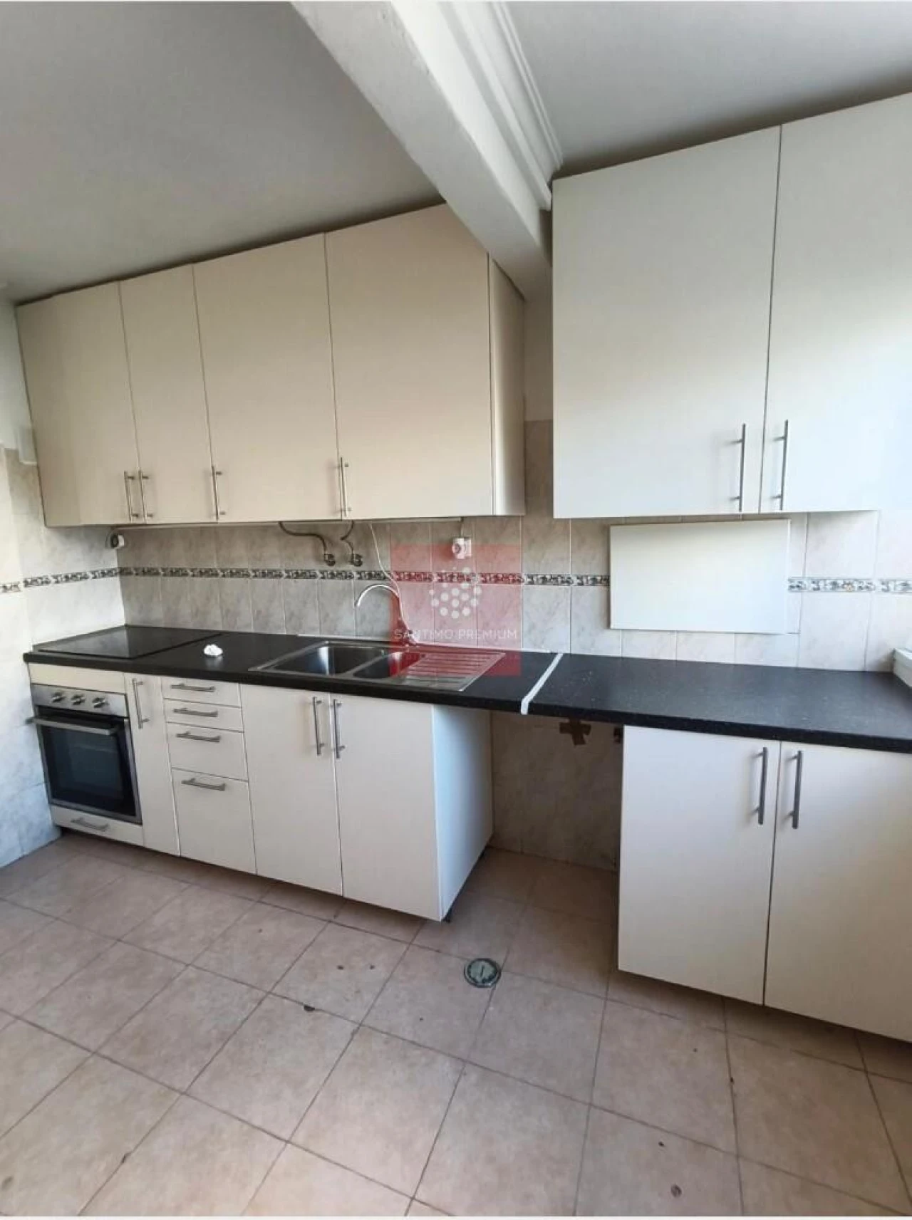 Apartamento T1 para Venda em Benfica Foto 1