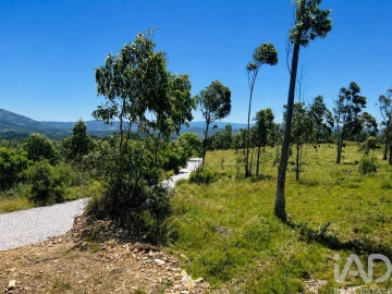 Terreno para Venda em Melres e Medas
