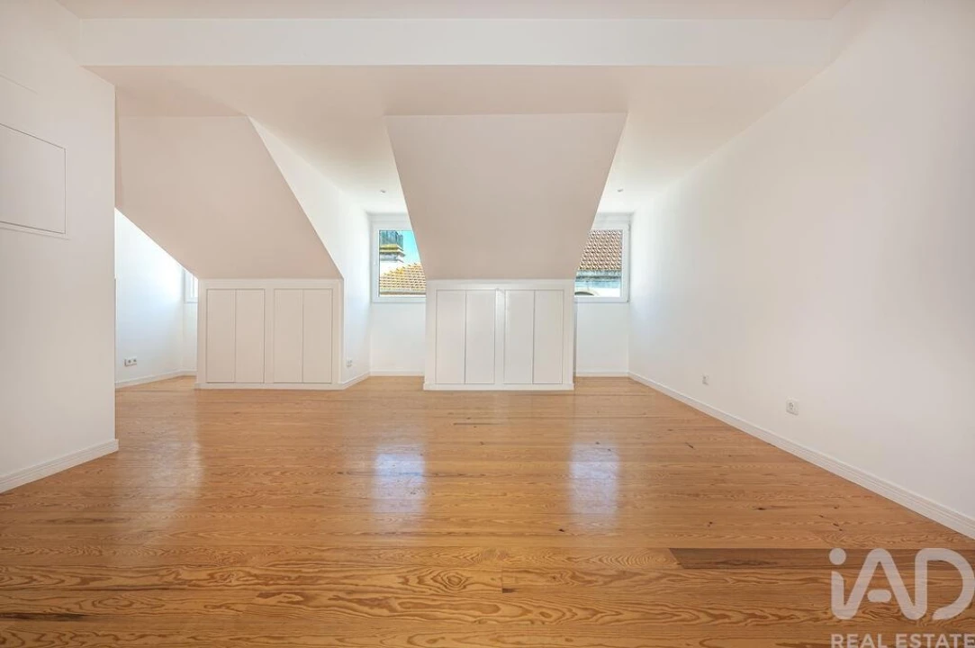 Apartamento T2 para Arrendamento em Oeiras e São Julião da Barra, Paço de Arcos e Caxias Foto 1