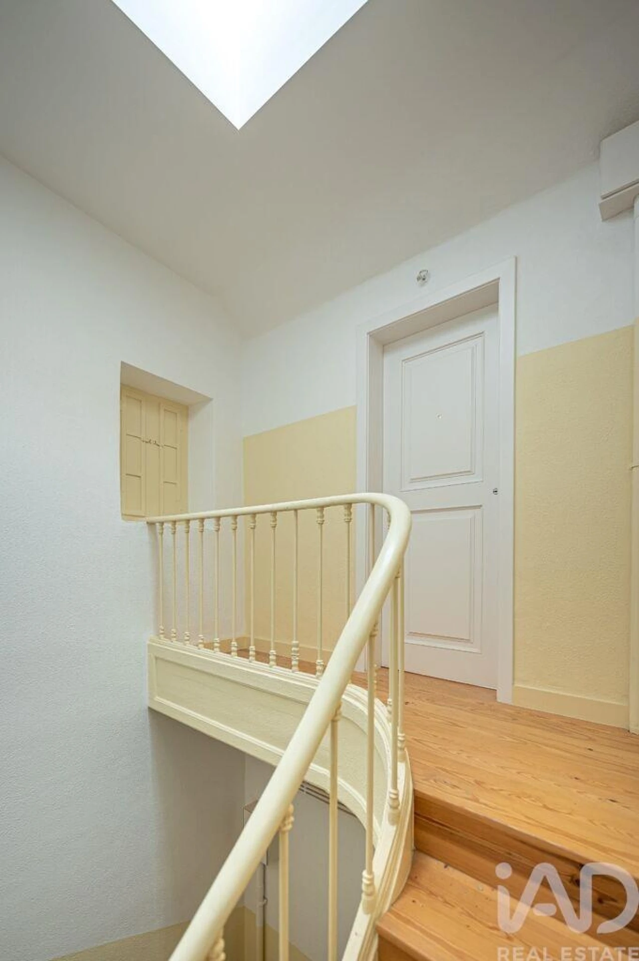 Apartamento T2 para Arrendamento em Oeiras e São Julião da Barra, Paço de Arcos e Caxias Foto 28