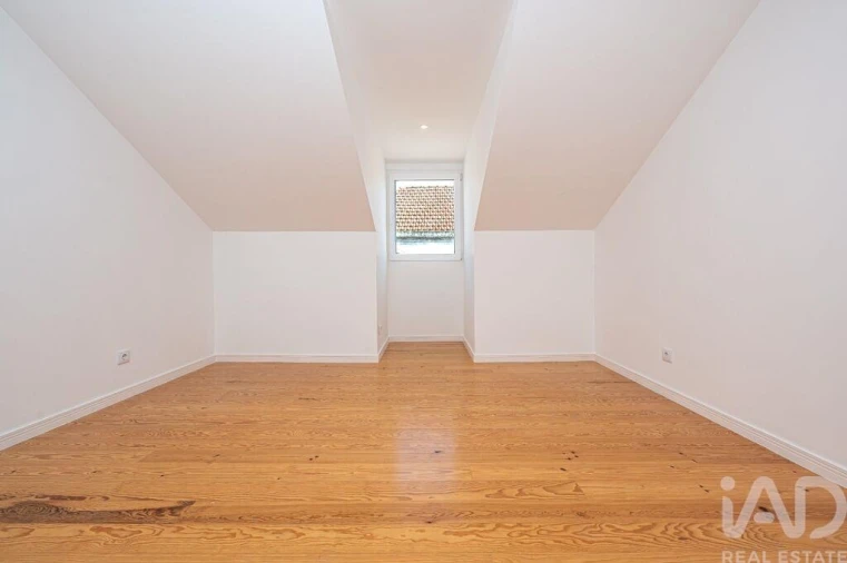 Apartamento T2 para Arrendamento em Oeiras e São Julião da Barra, Paço de Arcos e Caxias Foto 13