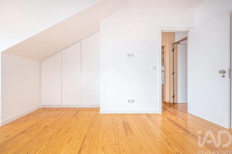 Apartamento T2 para Arrendamento em Oeiras e São Julião da Barra, Paço de Arcos e Caxias Foto 18