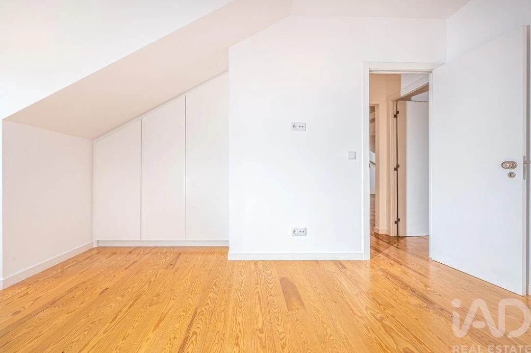 Apartamento T2 para Arrendamento em Oeiras e São Julião da Barra, Paço de Arcos e Caxias Foto 18