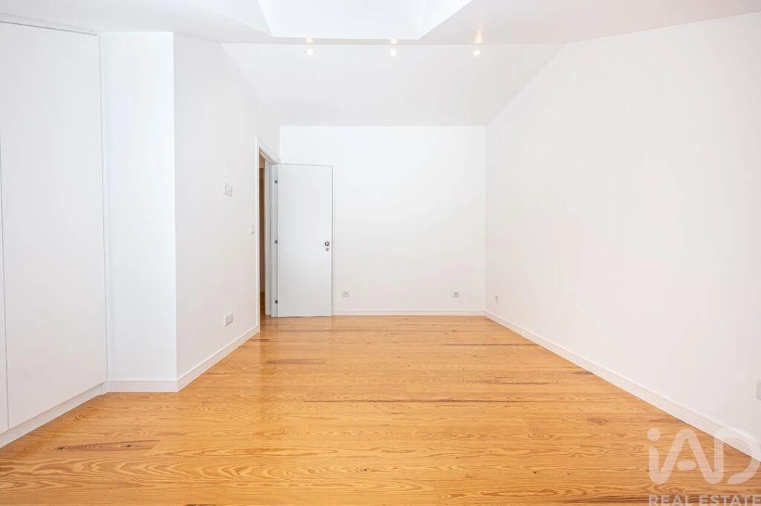 Apartamento T2 para Arrendamento em Oeiras e São Julião da Barra, Paço de Arcos e Caxias Foto 19