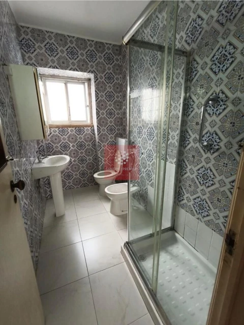 Apartamento T3 para Venda em Venteira