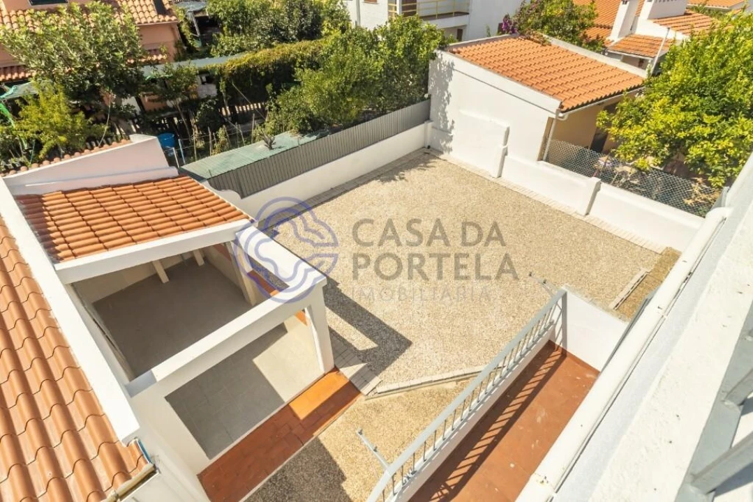 Moradia T3 para Venda em Charneca de Caparica e Sobreda Foto 22
