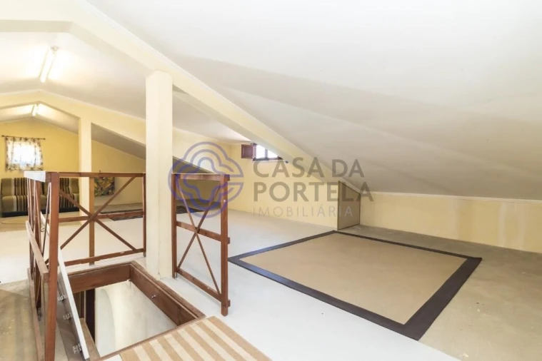 Moradia T3 para Venda em Charneca de Caparica e Sobreda Foto 18