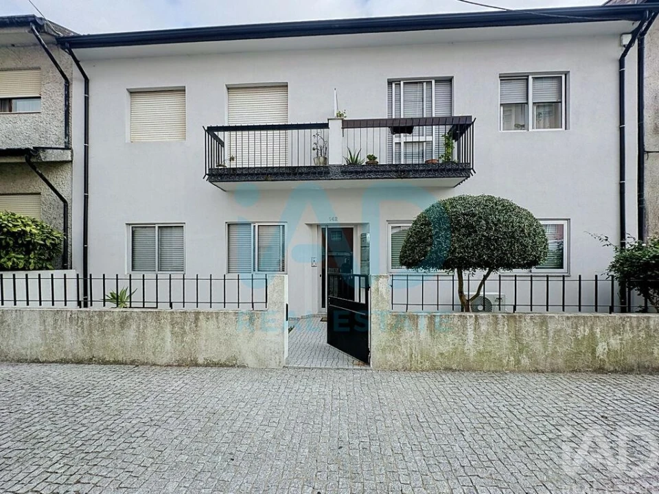 Apartamento T2 para Arrendamento em Rio Tinto Foto 1