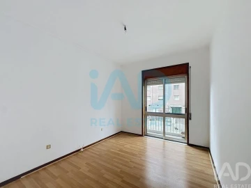 Apartamento T2 para Arrendamento em Rio Tinto