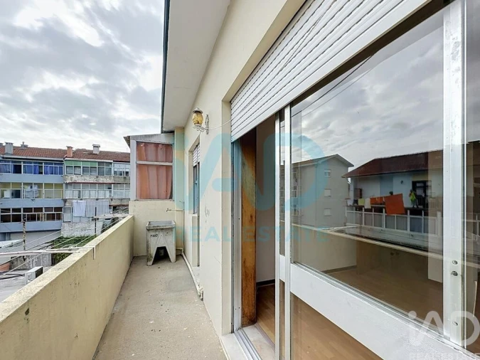 Apartamento T2 para Arrendamento em Rio Tinto Foto 4