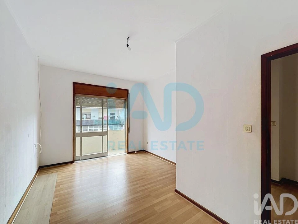 Apartamento T2 para Arrendamento em Rio Tinto Foto 2