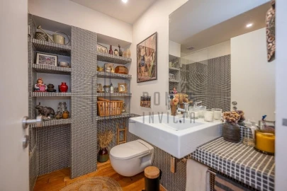 Apartamento T2 para Venda em Lordelo do Ouro e Massarelos