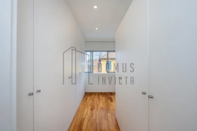 Apartamento T2 para Venda em Lordelo do Ouro e Massarelos