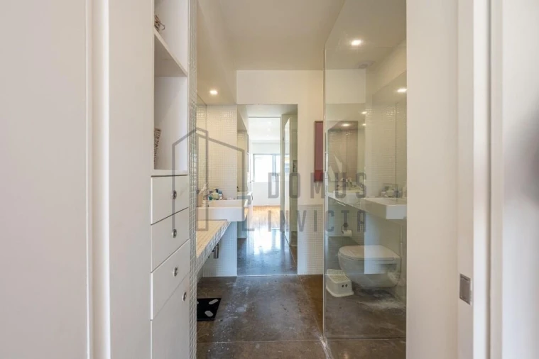 Apartamento T2 para Venda em Lordelo do Ouro e Massarelos Foto 24