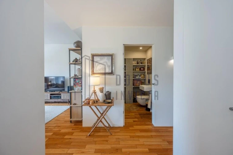 Apartamento T2 para Venda em Lordelo do Ouro e Massarelos Foto 14