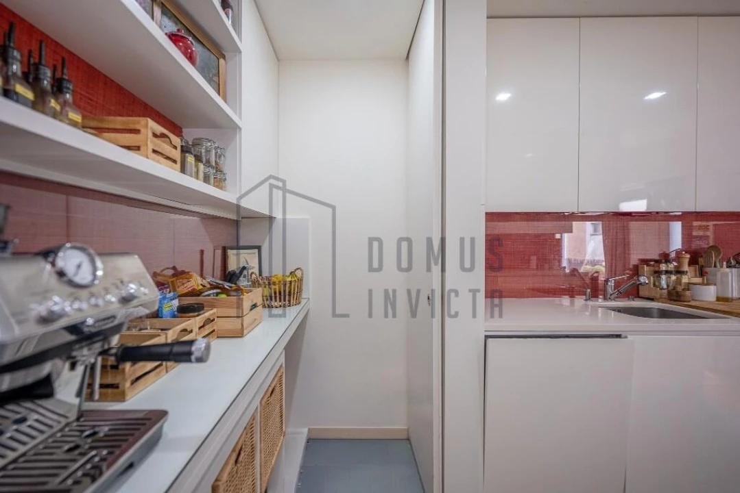 Apartamento T2 para Venda em Lordelo do Ouro e Massarelos Foto 13