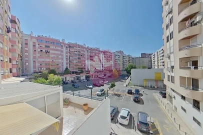 Apartamento T2 para Venda em São Domingos de Benfica