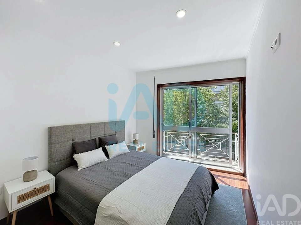 Apartamento T3 para Venda em Pedrouços Foto 13