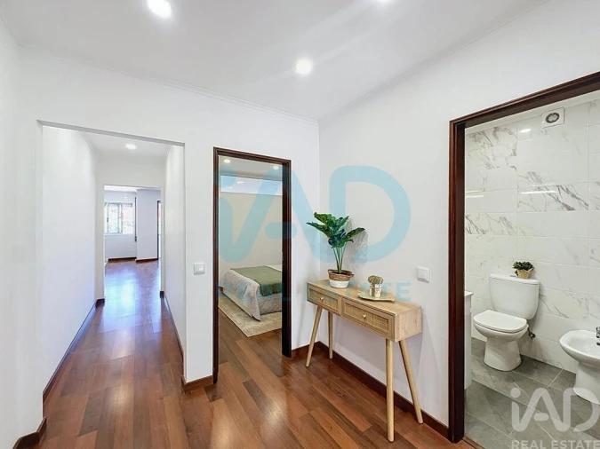 Apartamento T3 para Venda em Pedrouços Foto 8