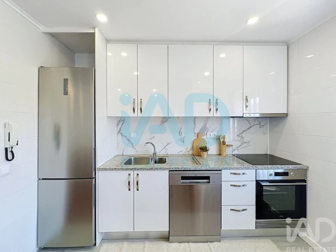 Apartamento T3 para Venda em Pedrouços Foto 4