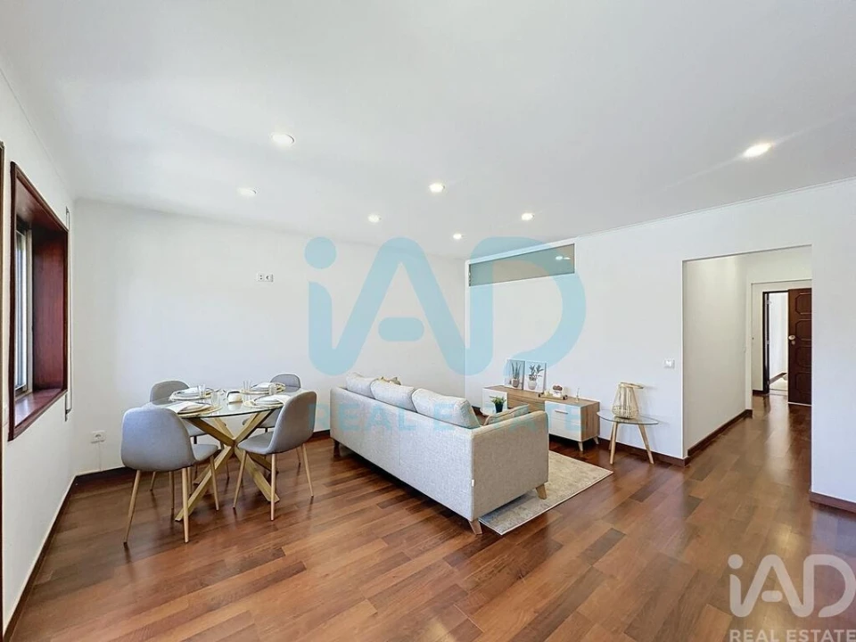 Apartamento T3 para Venda em Pedrouços Foto 1