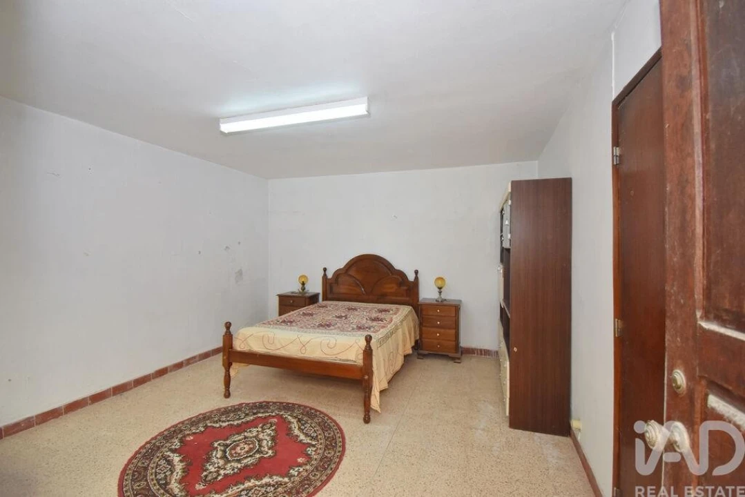 Moradia T3 para Venda em São Miguel, Santa Eufémia e Rabaçal Foto 24