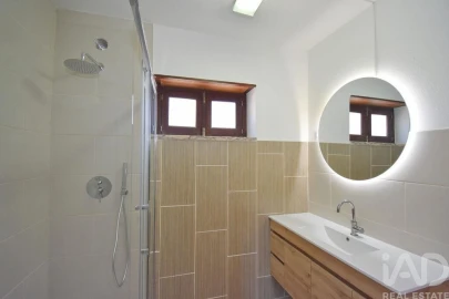 Moradia T3 para Venda em São Miguel, Santa Eufémia e Rabaçal