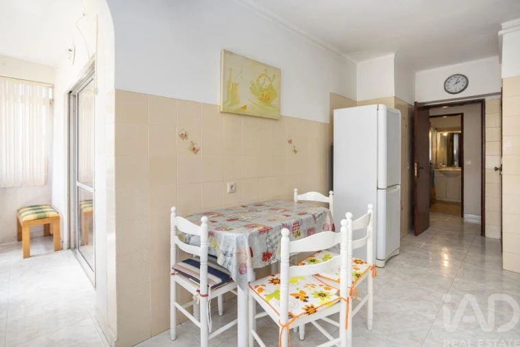 Apartamento T2 para Venda em Amora Foto 22