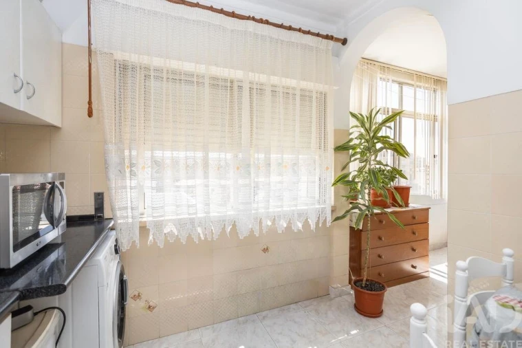 Apartamento T2 para Venda em Amora Foto 18