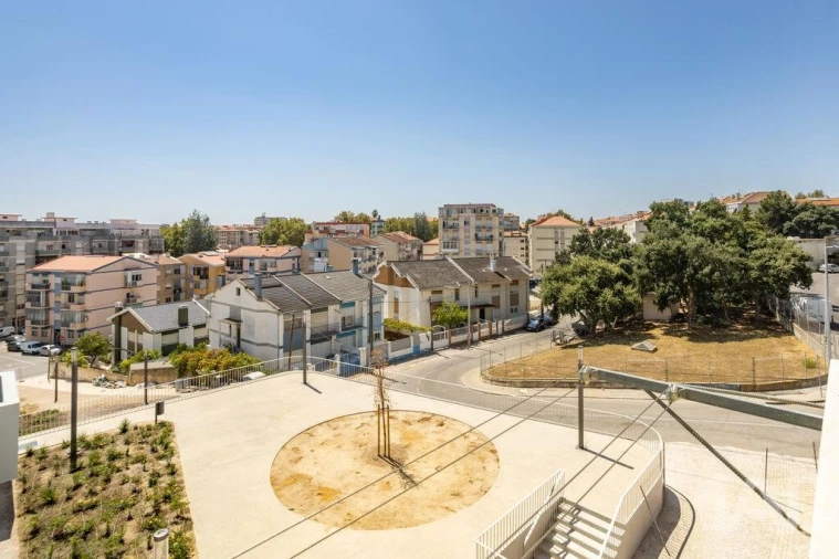 Apartamento T2 para Venda em Amora Foto 20